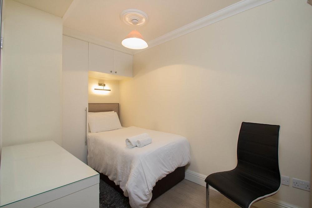 Marylebone Village Hotel